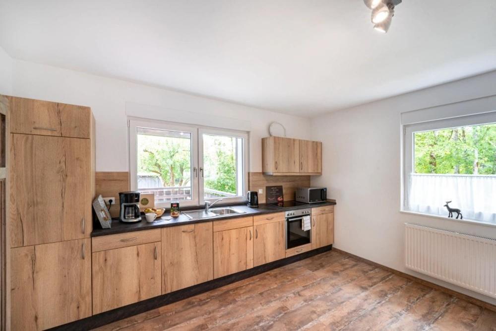 Ferienwohnung Haus An Der Lenne 레네슈타트 외부 사진
