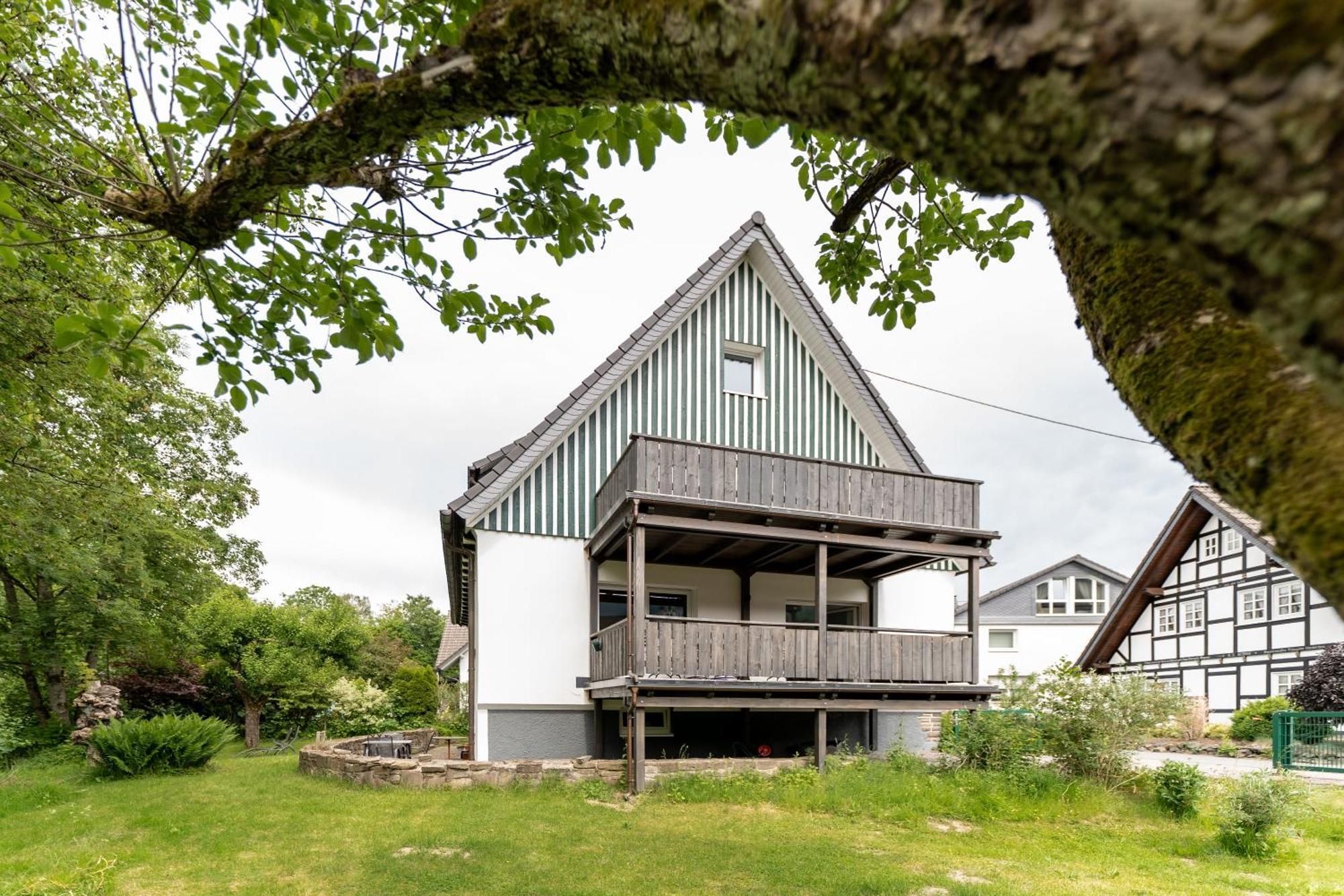 Ferienwohnung Haus An Der Lenne 레네슈타트 외부 사진