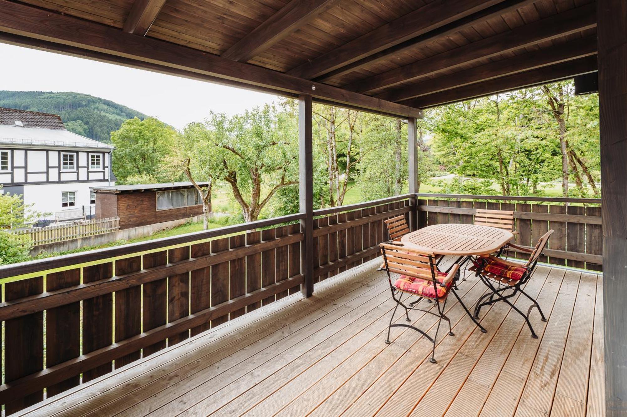 Ferienwohnung Haus An Der Lenne 레네슈타트 외부 사진
